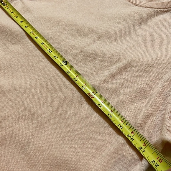 Rodd & Gunn wool/cashmere sweater. Large - Picture 10 of 11